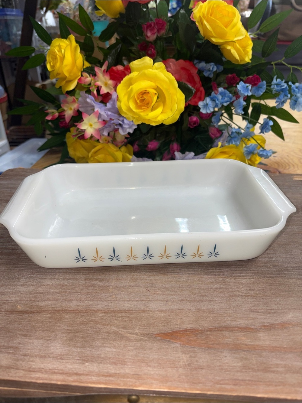 Anchor Hocking White Ceramic Baking Dish with Blue & Gold Starburst Motif